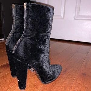 BALMAIN Paris velvet baroque black boots 37